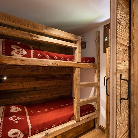 Renove, Calme Avec Garage A 1.9 Km Du Village - 3***, 4 Personnes, Wifi, Proche Navettes - Fr-1-304-235 * La Clusaz